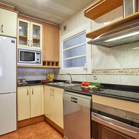 Bbarcelona Gaudi Avenue Flat-3